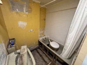 Photo 4- click for photo gallery